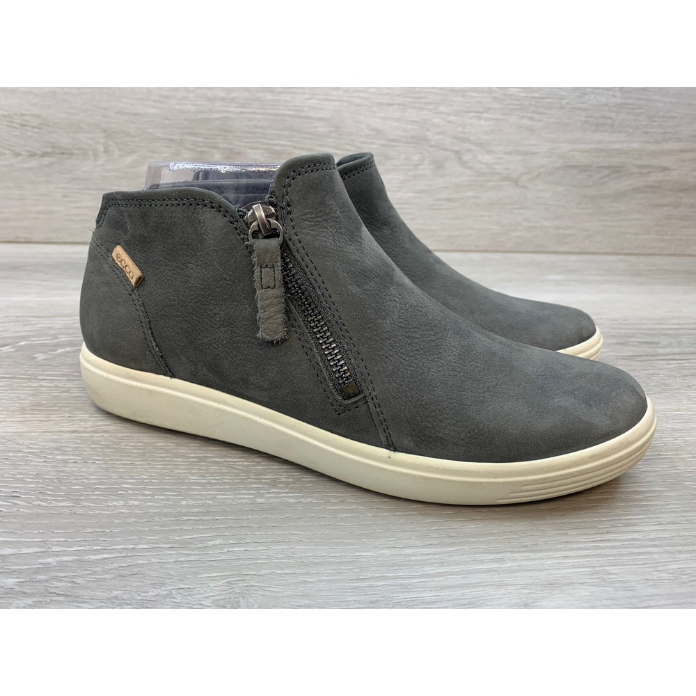 ECCO Soft 7 Tred Women's Ankle Boots Sneakers Zip Grey Nubuck Leather 7-7.5
